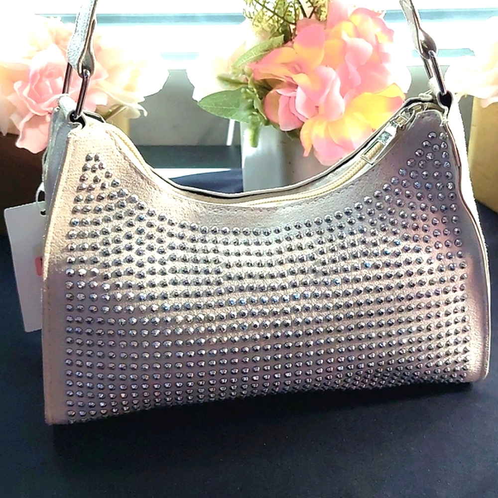 NWT✨️Beige Faux Leather & crystal shoulder girly bag.